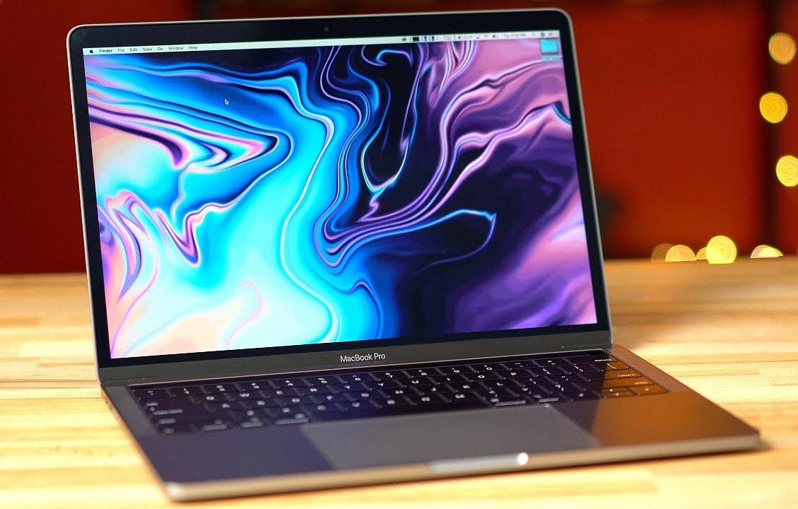 MacBook Pro with Touch Bar (13-inch, mid-2018) review