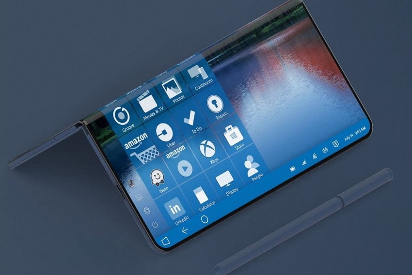 Is Microsoft planning a 2-in-1 laptop using a foldable screen? 